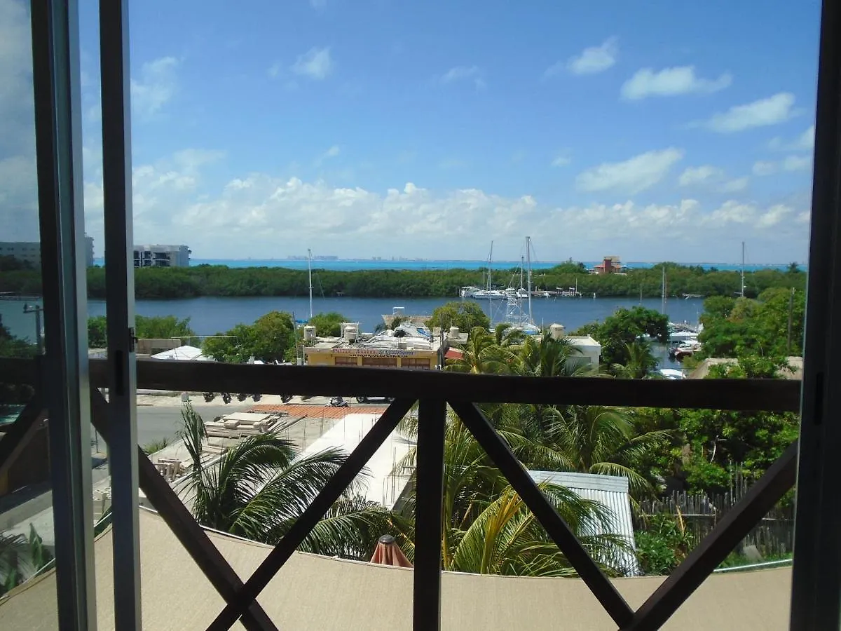 Casa Linda Isla Loft- Ocean View- Shared Pool Apartment Isla Mujeres